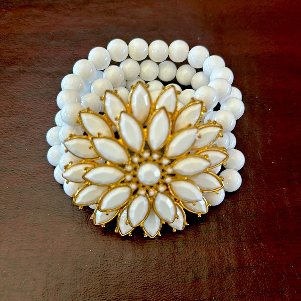 White Beaded Statement Bracelet with Flower Embellishment.  Worn 1x.